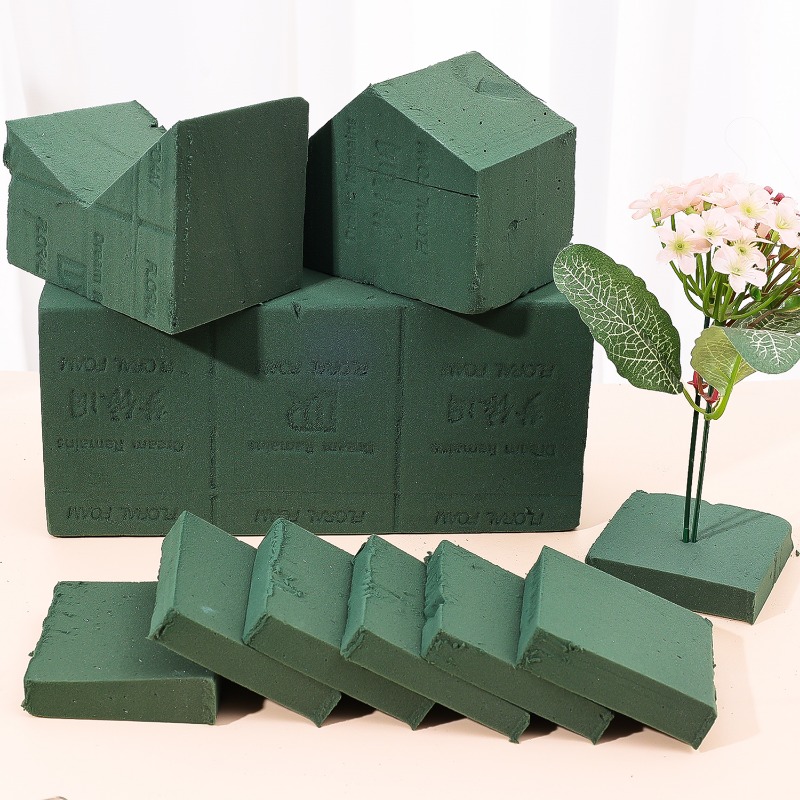 生花と造花用のフラワーフォームブロック、1～6個の濡れた状態 - Floral Foam Oasis のレビューと価格