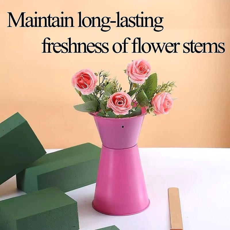 生花と造花用のフラワーフォームブロック、1～6個の濡れた状態 - Floral Foam Oasis のレビューと価格